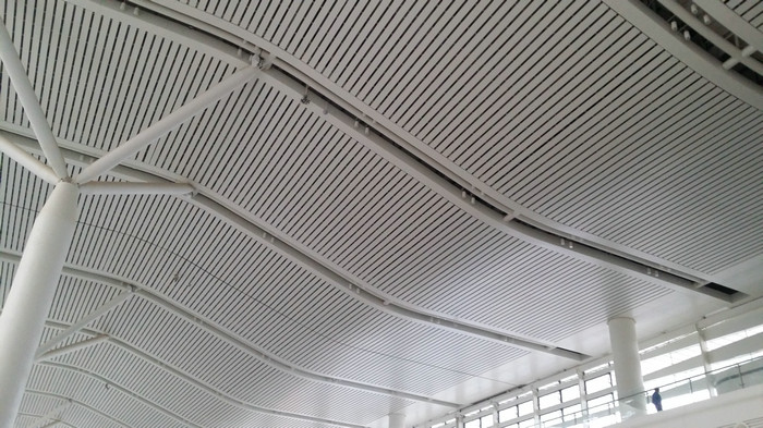 铝方通吊顶 善禾天花吊顶