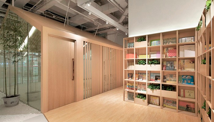 保利WeDo教育机构-木纹铝方通吊顶