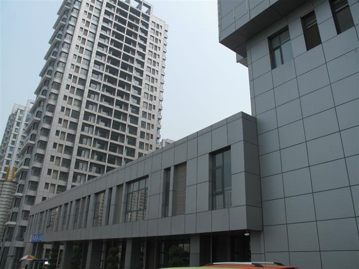 氟碳铝单板幕墙与石材、玻璃的区别