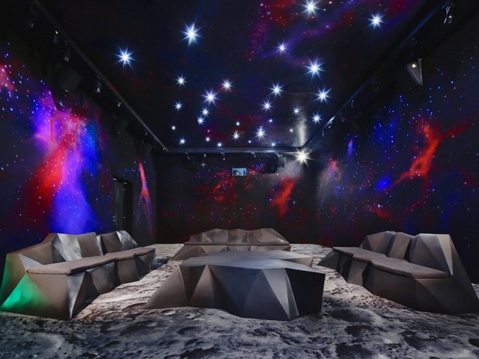 在太空看电影是怎样一种体验？善禾建材冲孔铝单板幕墙