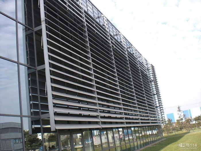 外墙遮阳天花 外墙遮阳天花