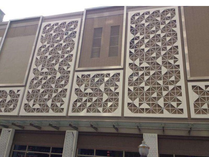 为什么雕花板比铝单板价格高